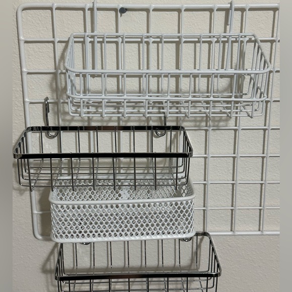 Office Wall Organizer - Picture 3 of 5